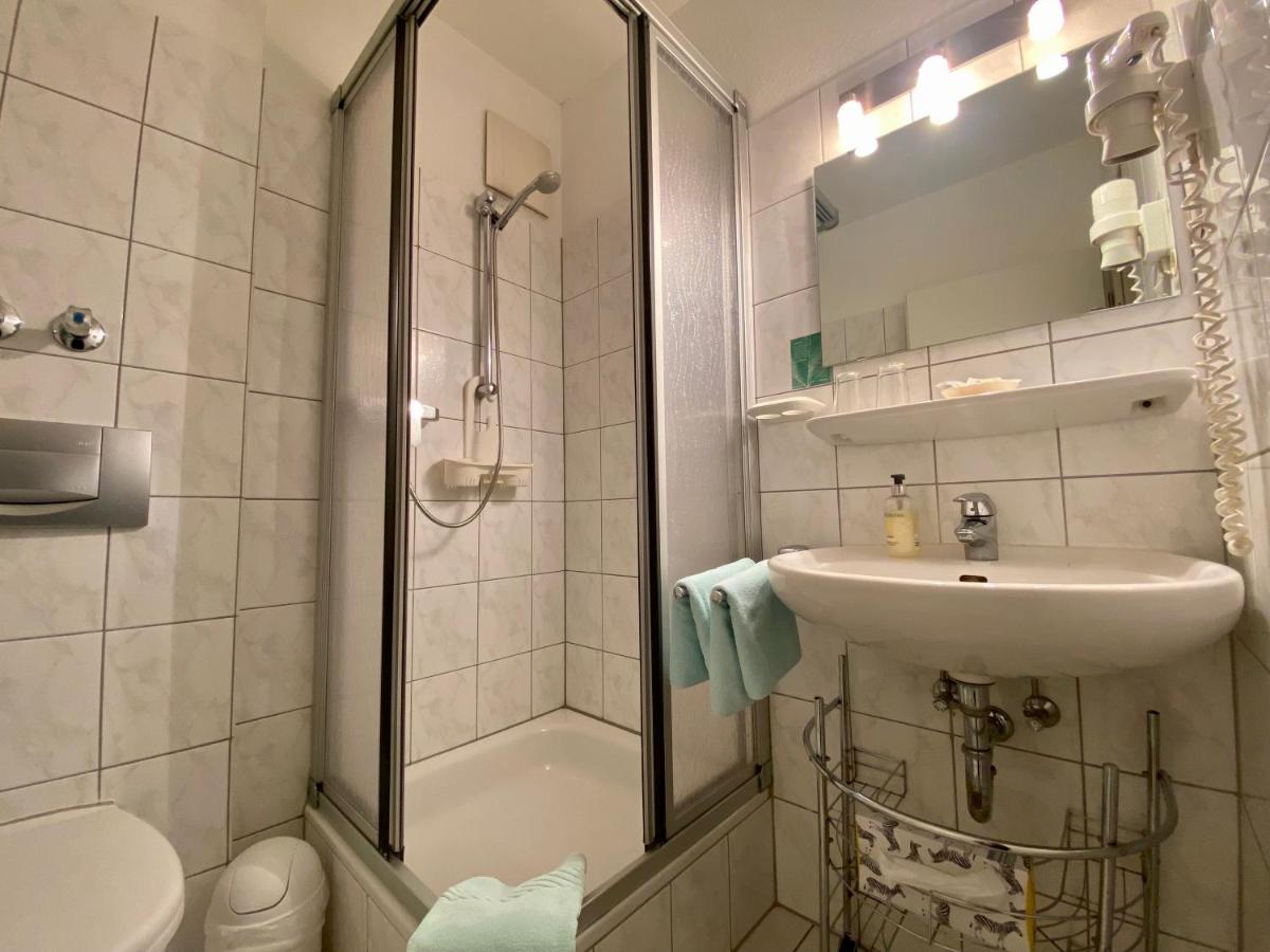 Hotel Kaiserswerth Düsseldorf Eksteriør bilde