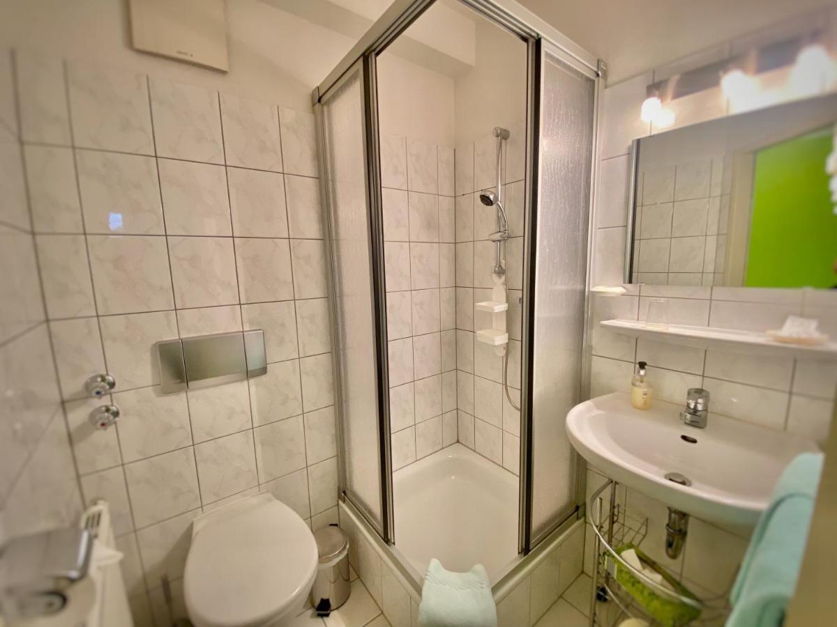 Hotel Kaiserswerth Düsseldorf Eksteriør bilde